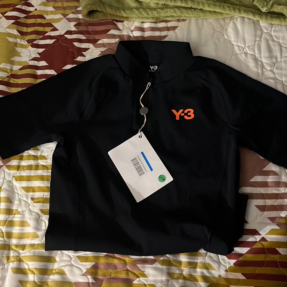 Y-3 Active wear tops